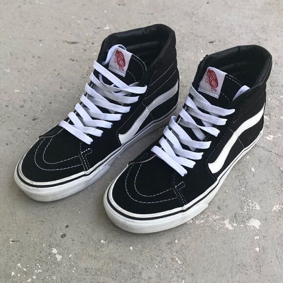 Vans high tops - Picture 1 of 9